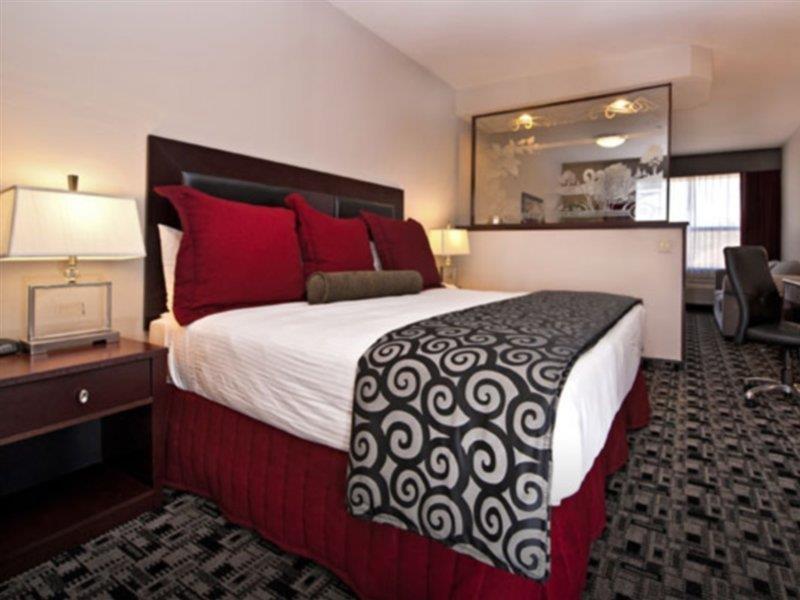 Doubletree By Hilton Pomona Hotel Exterior foto